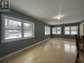 9406 Side Rd 5 in Erin, ON - Building Photo - Building Photo