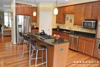 336 Quarterdeck Aly in Annapolis, MD - Building Photo - Building Photo