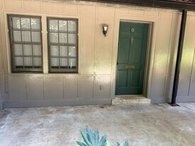 3095 Colonial Way in Chamblee, GA - Building Photo