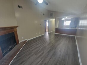 3388 Royal Wood Rd in Lexington, KY - Building Photo - Building Photo