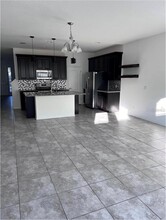 11132 Hanlon Ter Aly in Winter Garden, FL - Building Photo - Building Photo