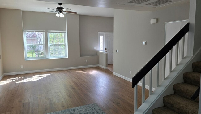 Homestead Court Townhomes in Thiensville, WI - Building Photo - Building Photo