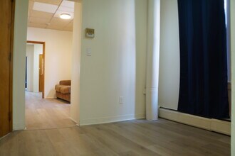 18 Liberty Ave in Jersey City, NJ - Foto de edificio - Building Photo