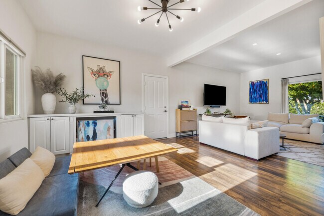 property at 78488 Cll Seama
