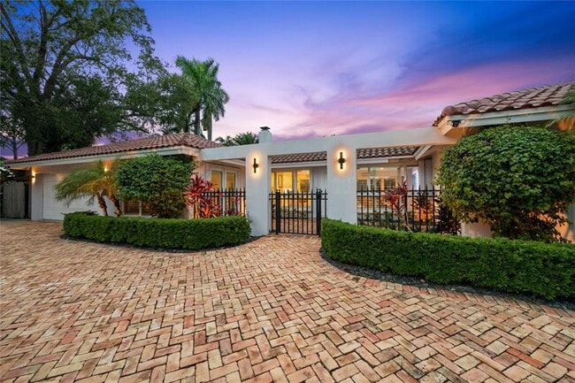 757 SW 7th St