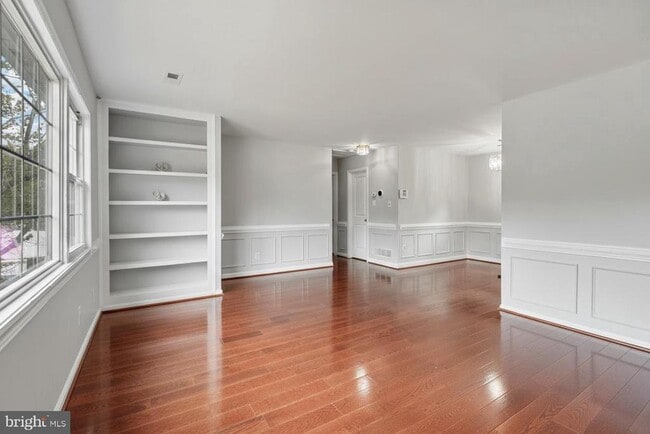 15030 Alabama Ave in Woodbridge, VA - Building Photo - Building Photo