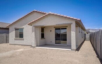 24151 W Gross Ave in Buckeye, AZ - Building Photo - Building Photo