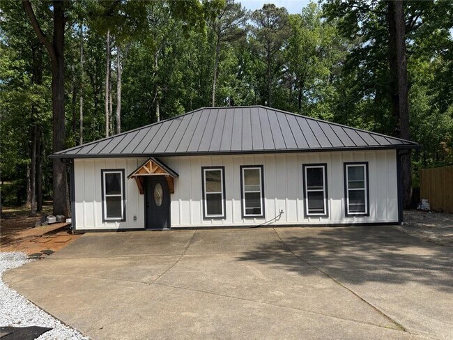 2540 Old Peachtree Rd NE