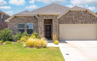 636 Lazy River Dr in Princeton, TX - Building Photo