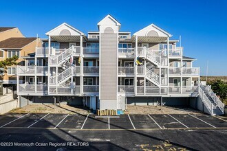 41 Dune Terrace in Seaside Heights, NJ - Building Photo - Building Photo
