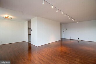 3600 Conshohocken Ave in Philadelphia, PA - Building Photo - Building Photo