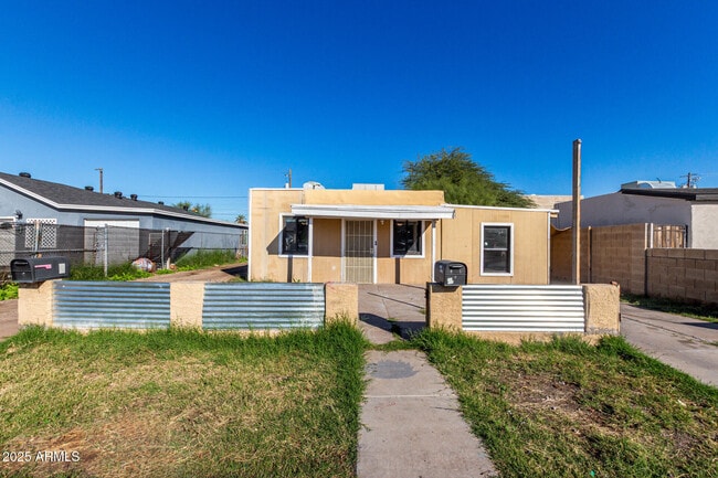 1920 W Tonto St in Phoenix, AZ - Building Photo - Building Photo