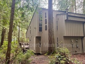 199 E Cutty Sark in Shelton, WA - Building Photo