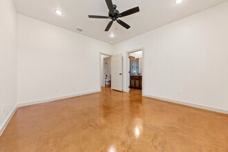 1912 Caspian Trl, Unit B in Killeen, TX - Building Photo - Building Photo