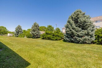 1136 SW 10th Cir in Lincoln, NE - Building Photo - Building Photo
