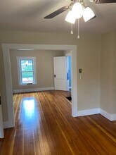 1354 River Rd in Manchester, NH - Building Photo - Building Photo