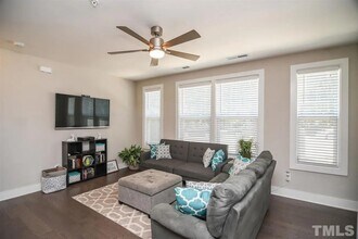 501 N Person St, Unit 103 in Raleigh, NC - Building Photo - Building Photo
