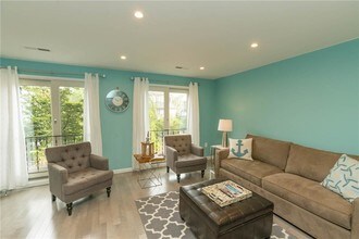 319 Swans Wharf Row in Newport, RI - Building Photo - Building Photo