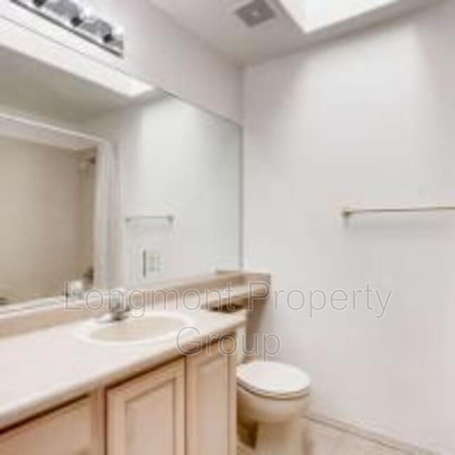 3581 Larkspur Cir in Longmont, CO - Foto de edificio - Building Photo