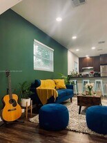 22 NW 14th Ave in Dania Beach, FL - Building Photo