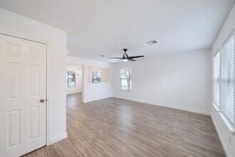 1600 Big Thicket Dr in Cedar Park, TX - Building Photo - Building Photo