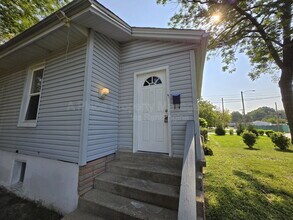 9429 Baltimore Ave in Breckenridge Hills, MO - Building Photo - Building Photo
