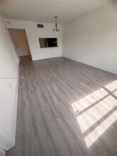 20111 NE 27th Ct in Miami, FL - Building Photo - Building Photo