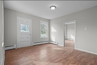 22 Richmond St, Unit 1 in Blackstone, MA - Building Photo - Building Photo