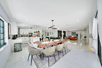 4526 St Andrews Dr in Boynton Beach, FL - Building Photo - Building Photo