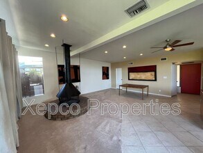77495 Cheyenne Dr in Indian Wells, CA - Building Photo - Building Photo