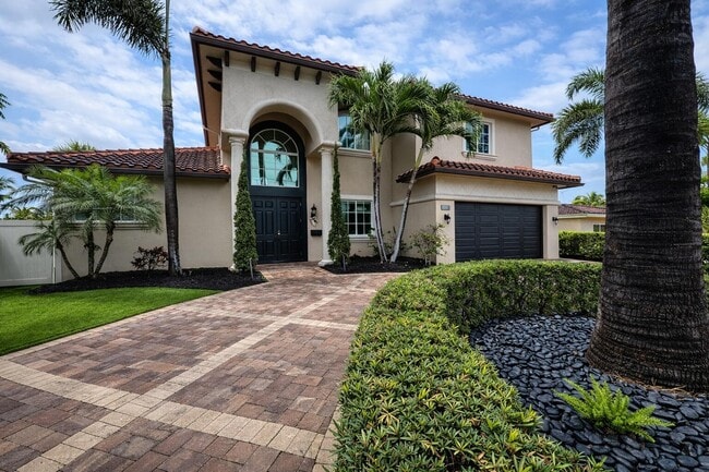 property at 2461 SE 10th St