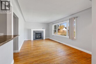 3140 Bruce Ave in Windsor, ON - Building Photo - Building Photo