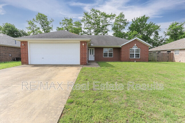property at 2505 SW 20th St