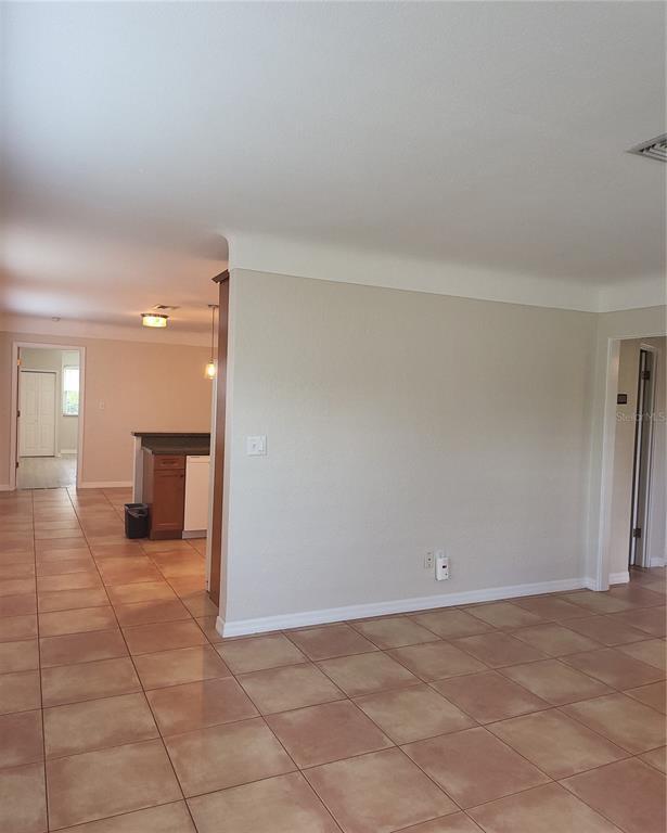 5721 10th Ave N in St. Petersburg, FL - Building Photo - Building Photo