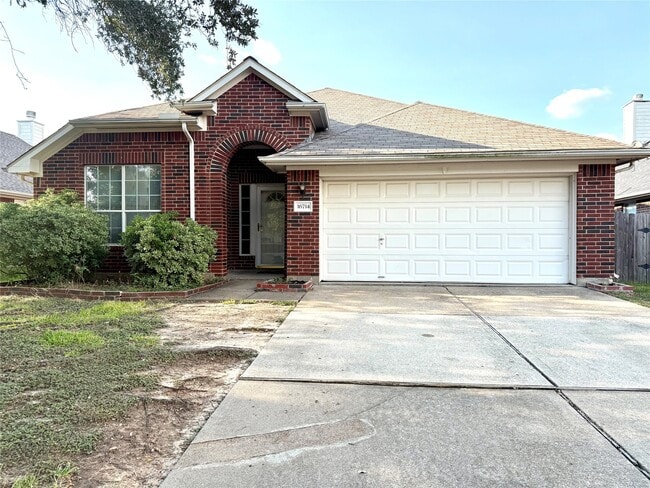 16714 Bethan Glen Ln