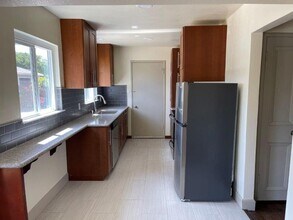 2868 59th St in Sacramento, CA - Building Photo - Building Photo