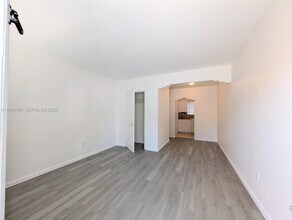 1565 SW 6th St in Miami, FL - Building Photo - Building Photo