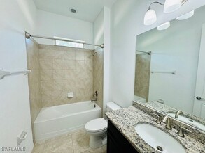 16344 Aberdeen Wy in Naples, FL - Building Photo - Building Photo