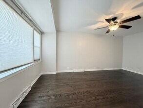 5850 S Neva Ave in Chicago, IL - Building Photo - Building Photo