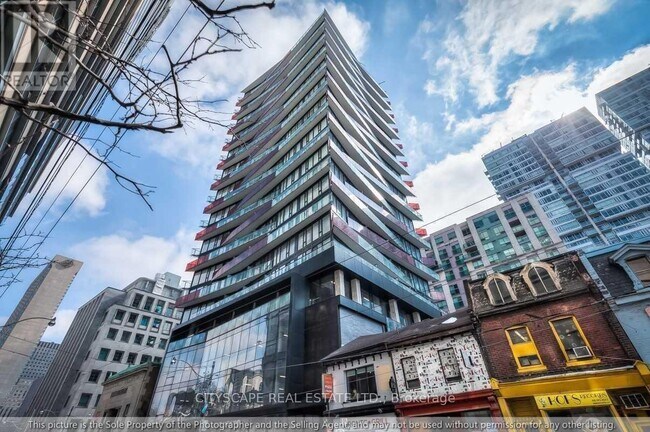 property at 215-1215 Queen St E