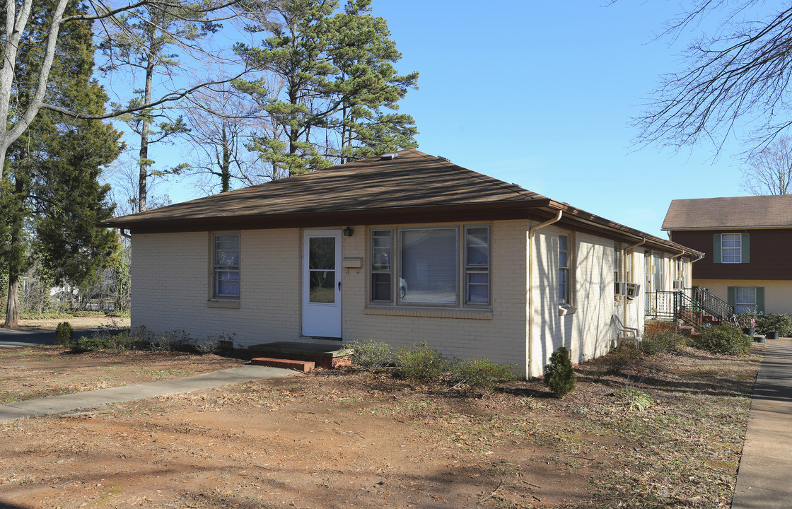 Milltowne Square Apartment Homes in Belmont, NC - Building Photo