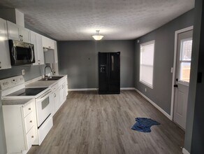 609 E Mulberry St in Kokomo, IN - Building Photo - Building Photo