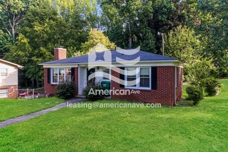 104 Forest Ln Dr in Gaffney, SC - Building Photo - Building Photo