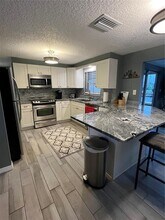 13604 Evelane Dr in Hudson, FL - Building Photo - Building Photo