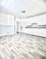 256 14th St in Buffalo, NY - Building Photo