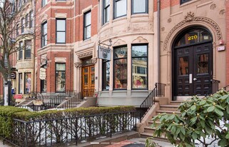268 Newbury St, Unit 1 in Boston, MA - Building Photo