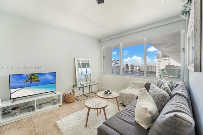 property at 1000 West Ave