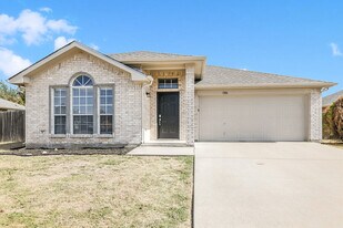 1306 Indian Wells Tr in Midlothian, TX - Building Photo