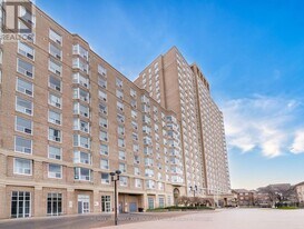 21 Overlea Blvd in Toronto, ON - Building Photo