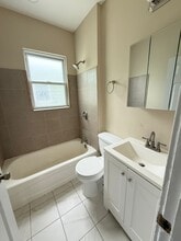 420 Bacheller Ave, Unit 2b in Linden, NJ - Foto de edificio - Building Photo